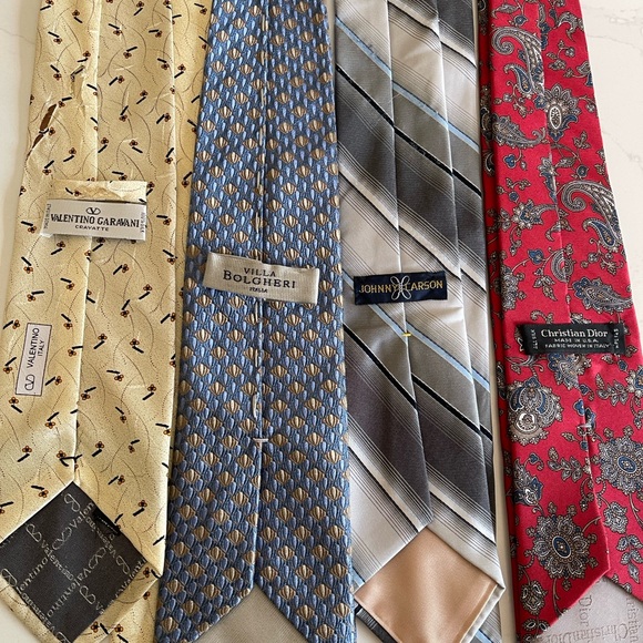 Bulk-4-Vintage Designer Ties.  Dior, Valentino, Bolgheri, Johnny Carson! - Picture 2 of 10
